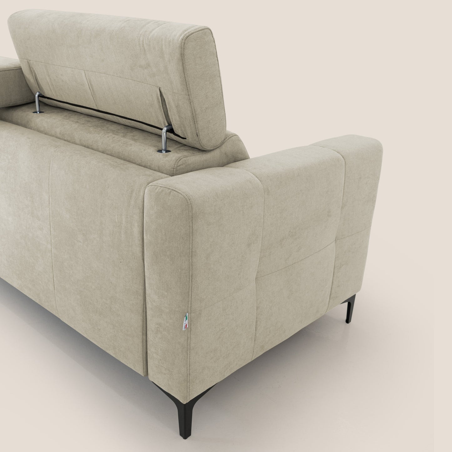 Gardenia divano letto materasso alto 18 cm con poggiatesta reclinabili e rivestimento impermeabile T02 panna