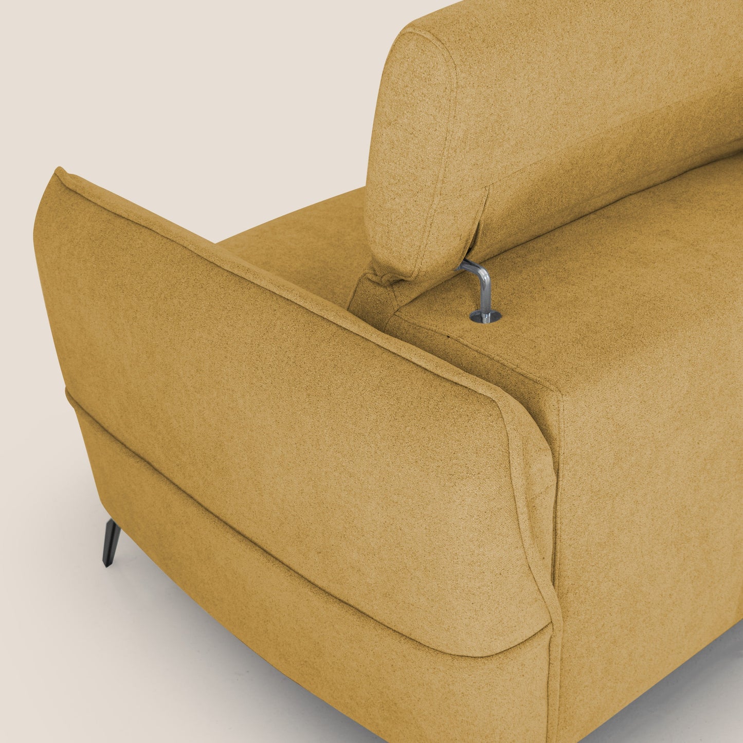 Bloom Divano con poggiapiedi estraibile piedini alti e poggiatesta reclinabili in tessuto bouclé impermeabile T07 giallo