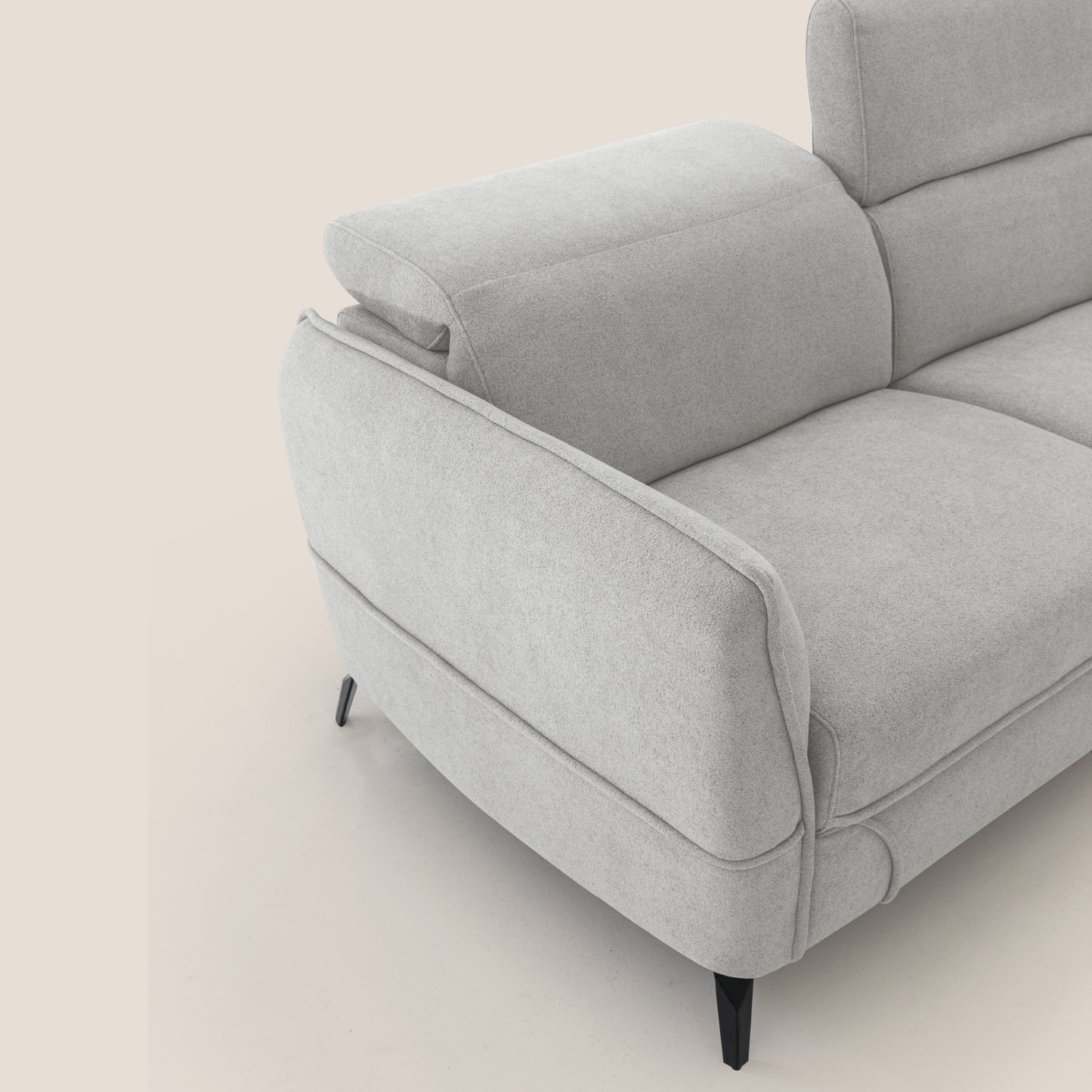 Bloom Divano 180 cm con pouf estraibile piedini alti e poggiatesta reclinabili in tessuto bouclé impermeabile T07 GRIGIO