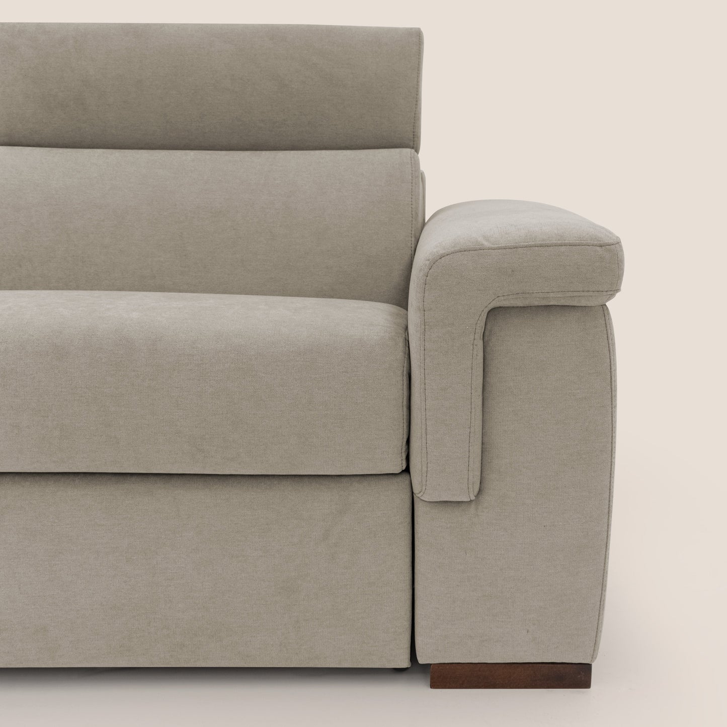 Giunone divano letto 220 cm (mat. 140x197 cm) con materasso alto 18 cm e poggiatesta reclinabili in tessuto impermeabile T02 panna