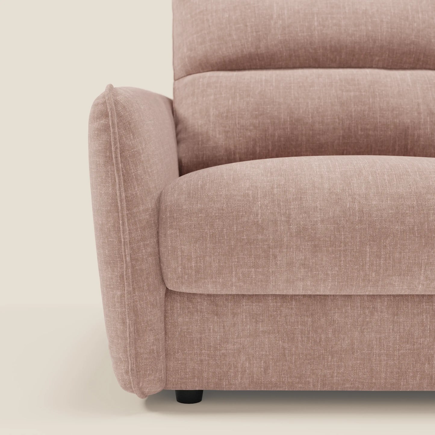 Elios Divano letto con morbidi cuscini spalliera in tessuto smacchiabile T24 rosa cipria