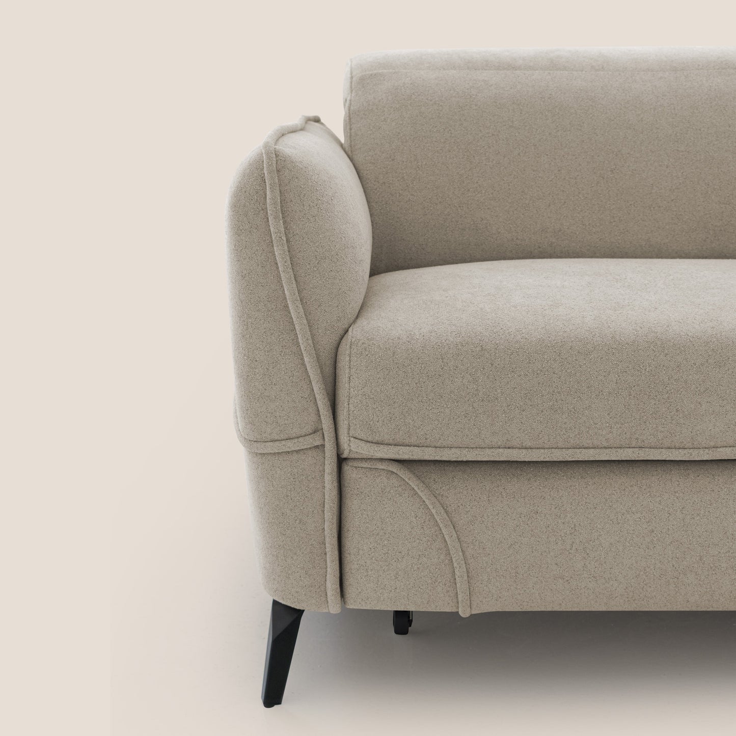 Bloom Divano con poggiapiedi estraibile piedini alti e poggiatesta reclinabili in tessuto bouclé impermeabile T07 beige