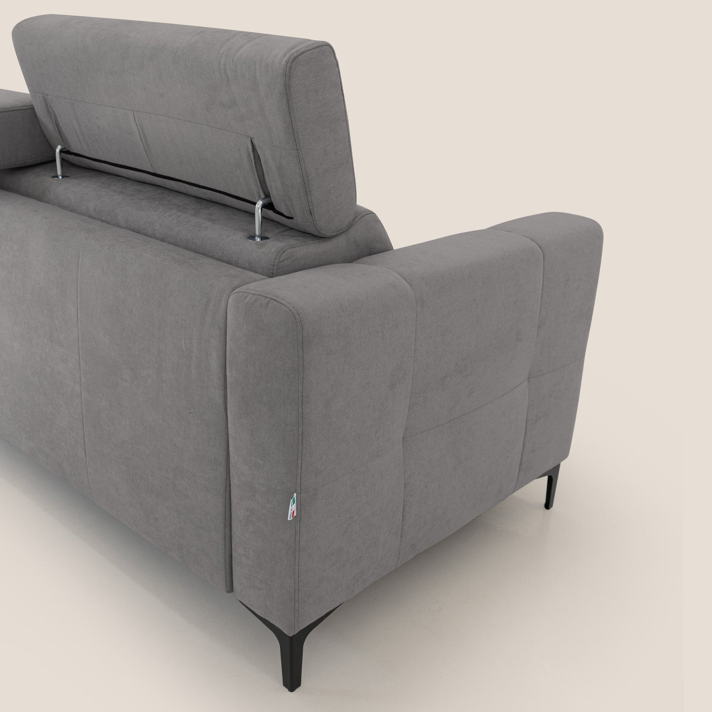 Gardenia divano letto materasso alto 18 cm con poggiatesta reclinabili e rivestimento impermeabile T02 grigio