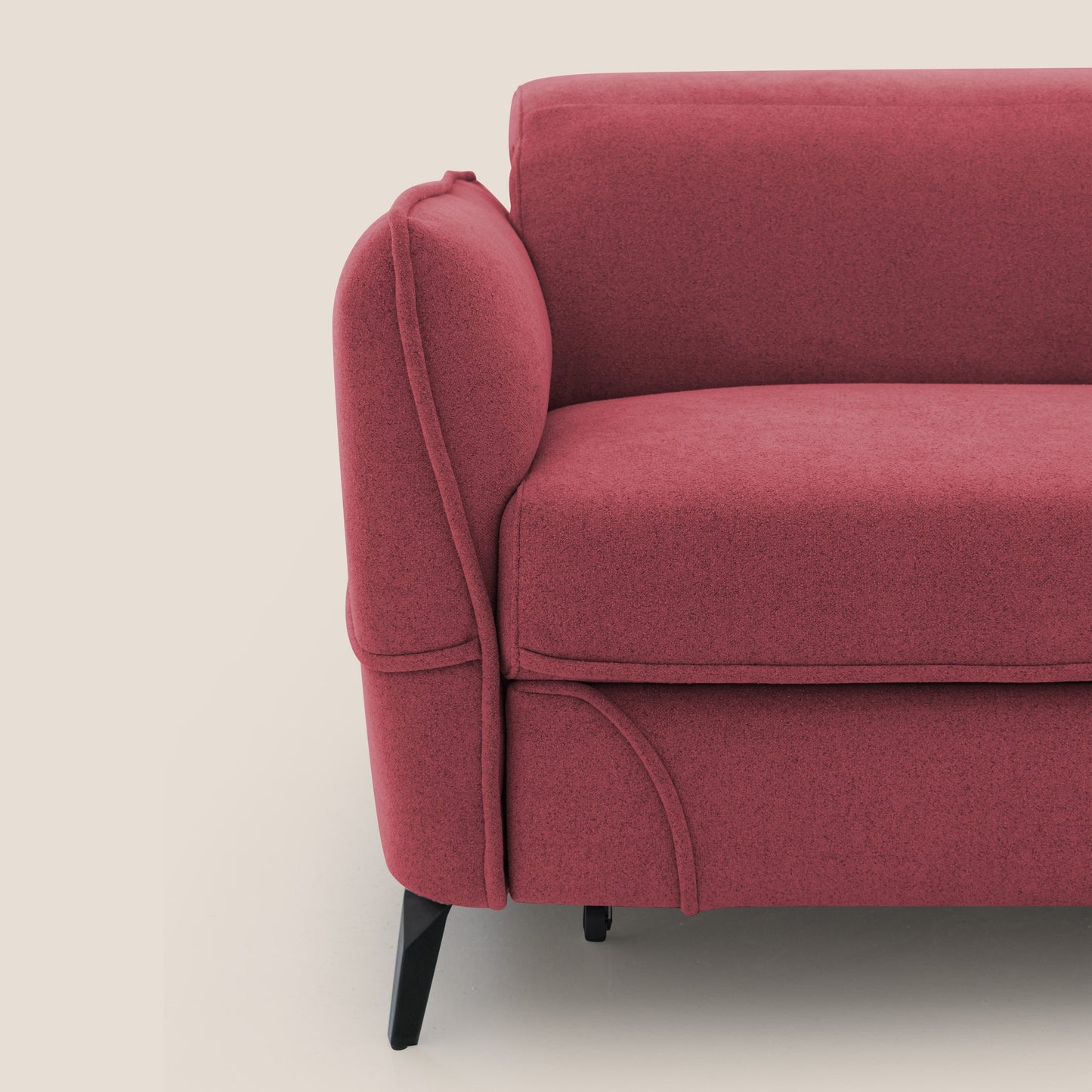 Bloom Divano con poggiapiedi estraibile piedini alti e poggiatesta reclinabili in tessuto bouclé impermeabile T07 rosso