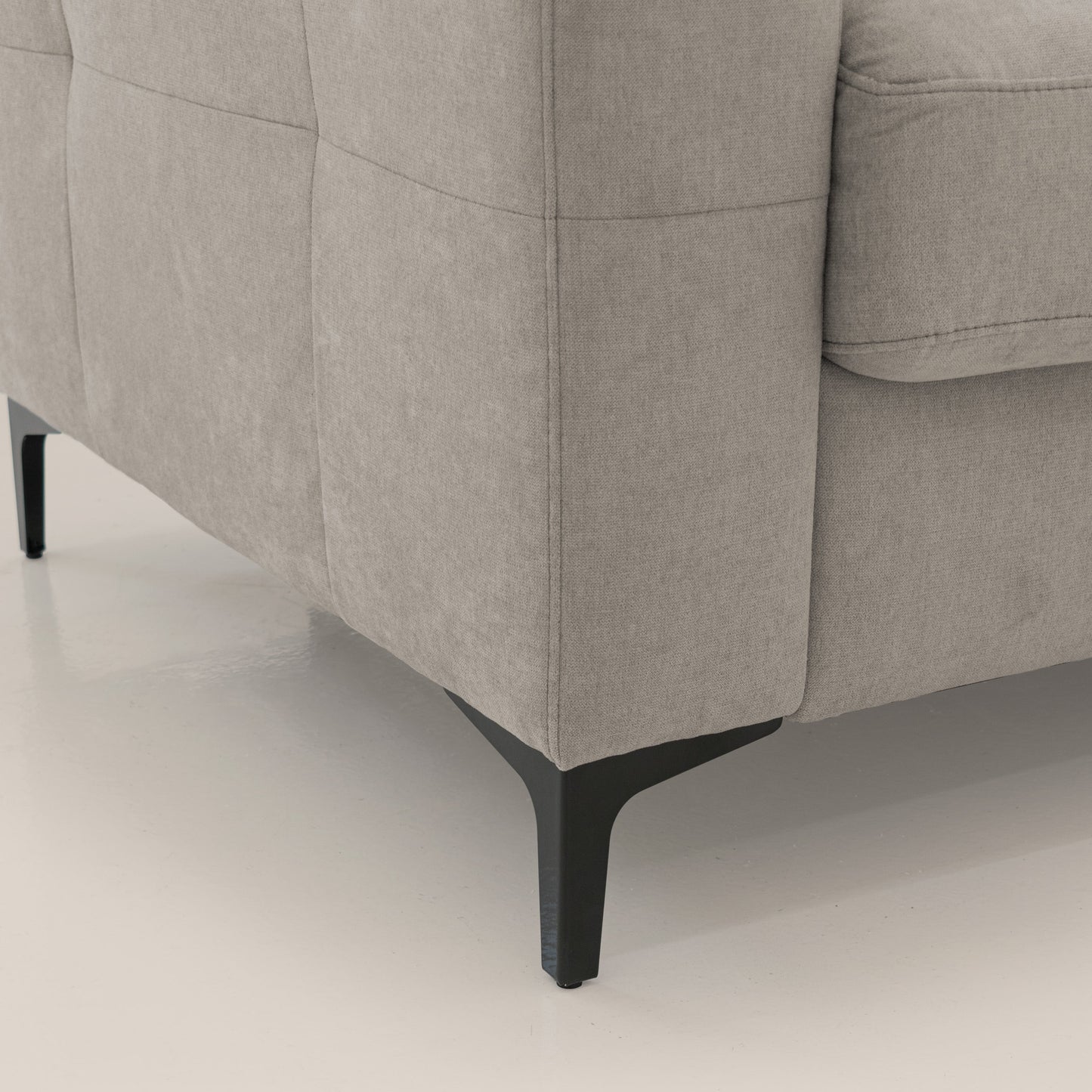 Gardenia divano letto materasso alto 18 cm con poggiatesta reclinabili e rivestimento impermeabile T02 beige