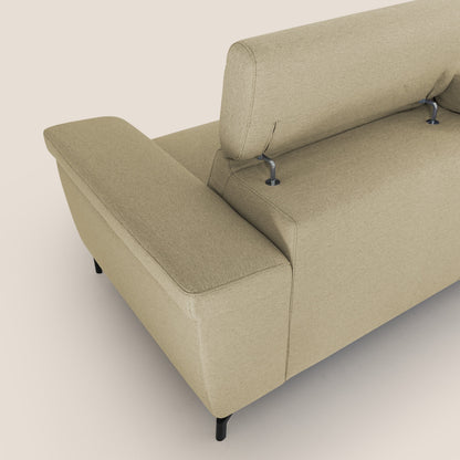 Aisha Divano con poggiapiedi estraibile piedini alti e poggiatesta reclinabili in tessuto Smacchiabile T05 cammello