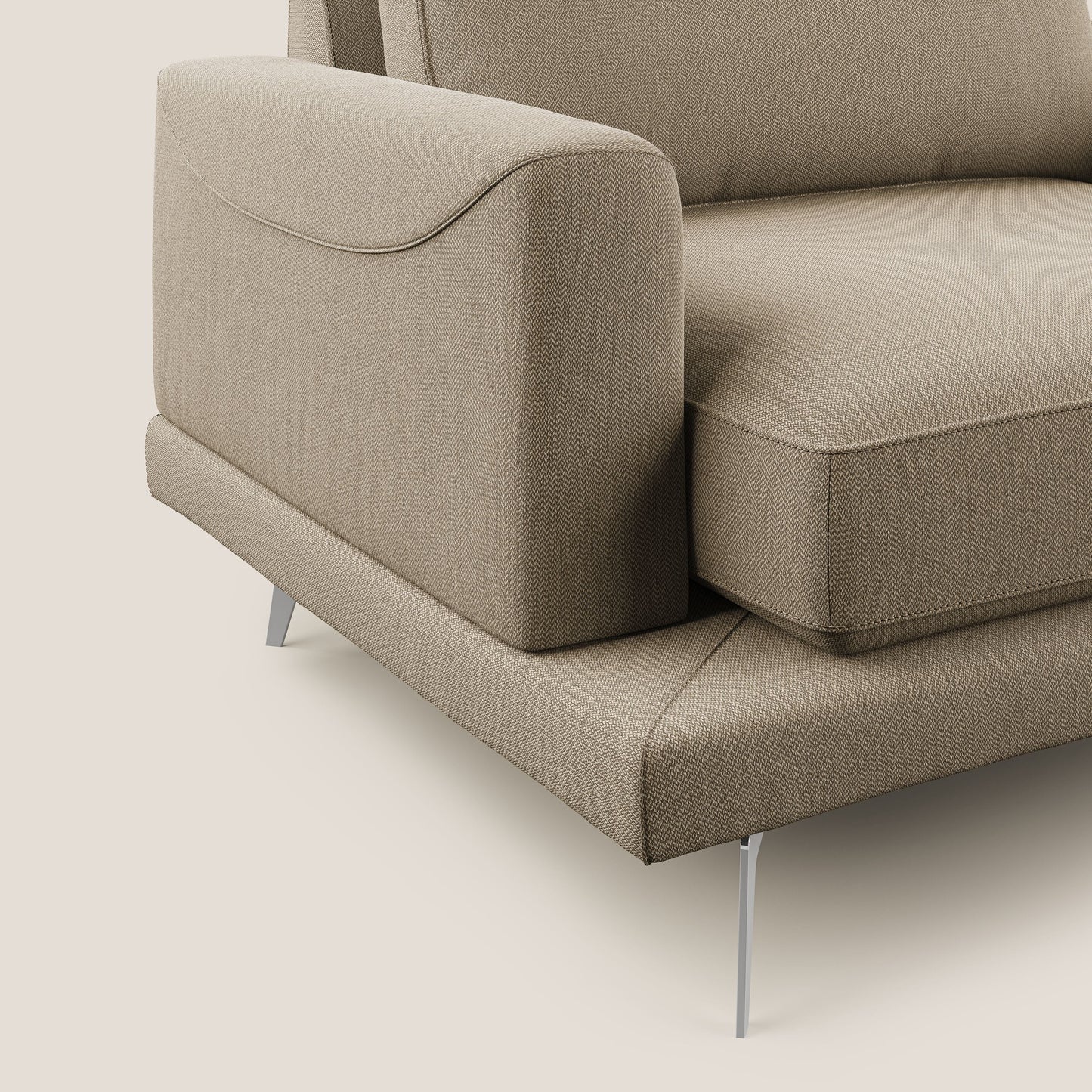 Dorian poltrona moderna in tessuto smacchiabile T05 beige