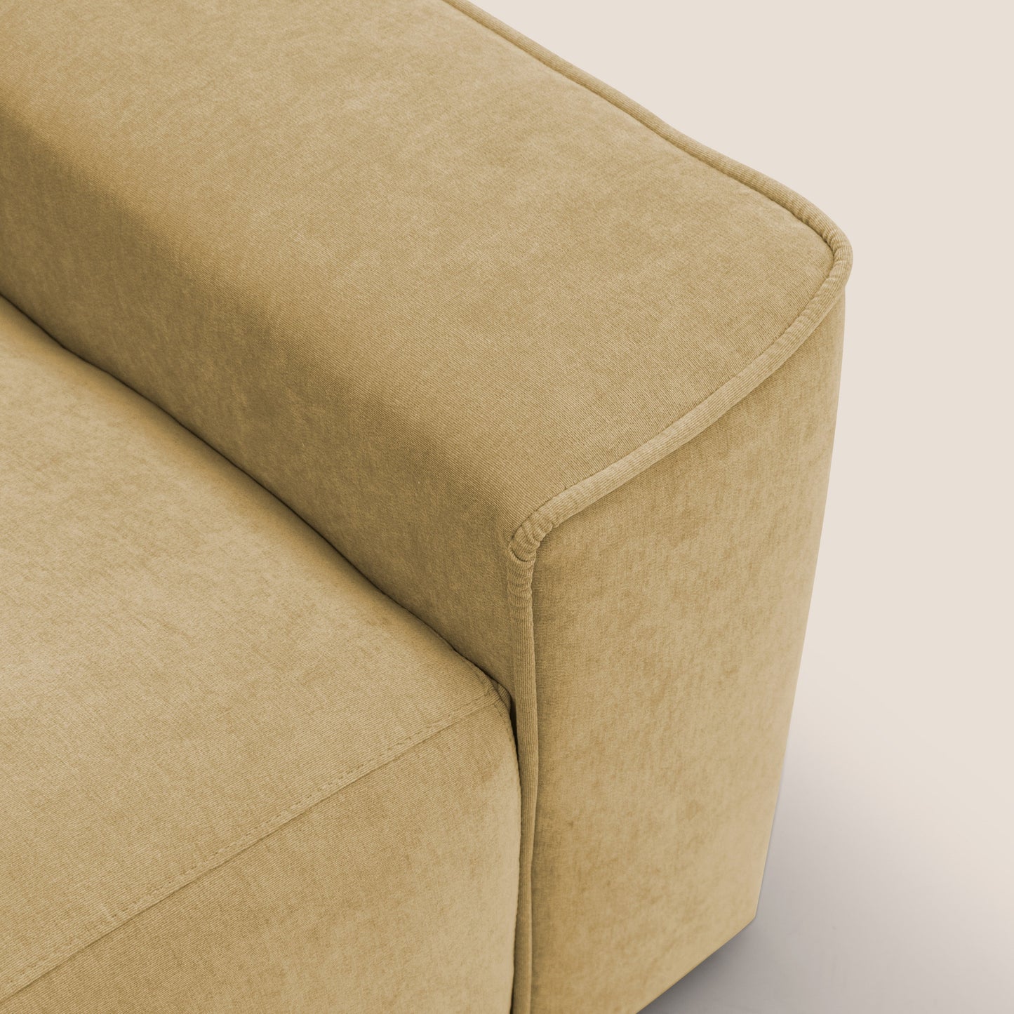 Clark Divano angolare con opzione relax elettrico in tessuto smaltabile impermeabile T17 giallo