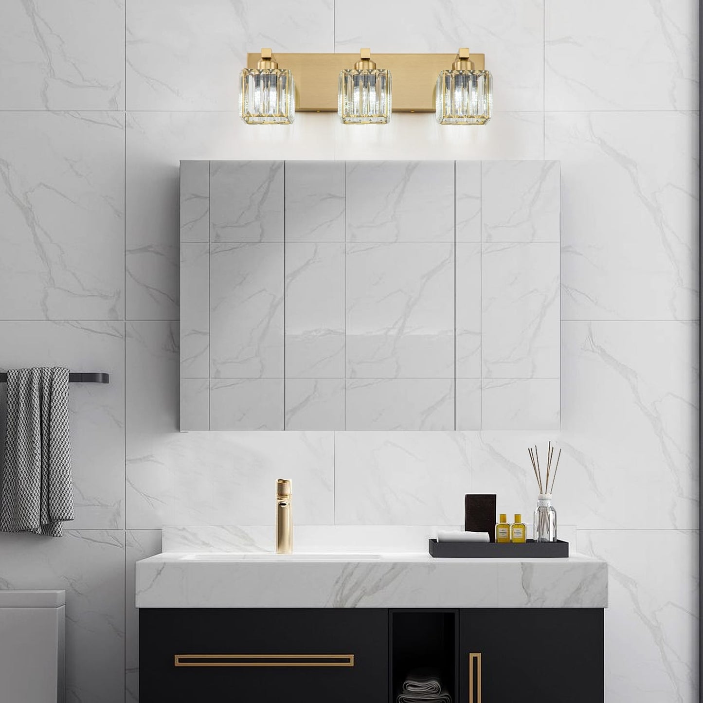 2/3/4/5 Light Bathroom Vanity Light Wall Sconce with Crystal Shade