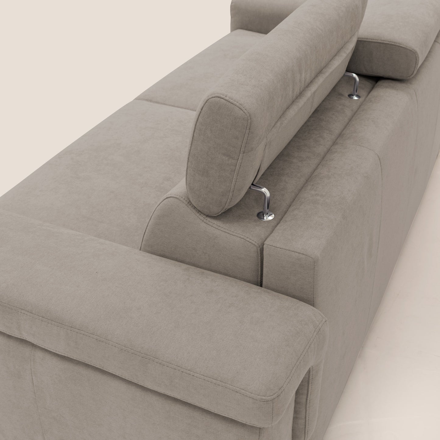 Giunone divano letto con materasso alto 18 cm e poggiatesta reclinabili in tessuto impermeabile T02 beige 