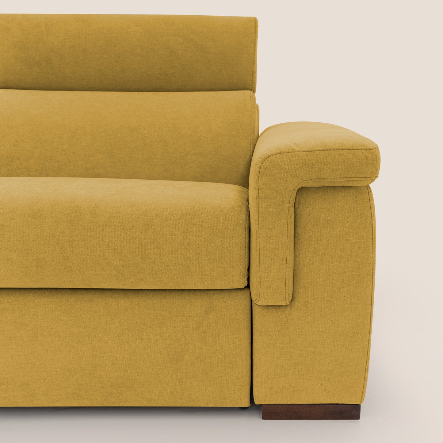 Giunone divano letto con materasso alto 18 cm e poggiatesta reclinabili in tessuto impermeabile T02 giallo 
