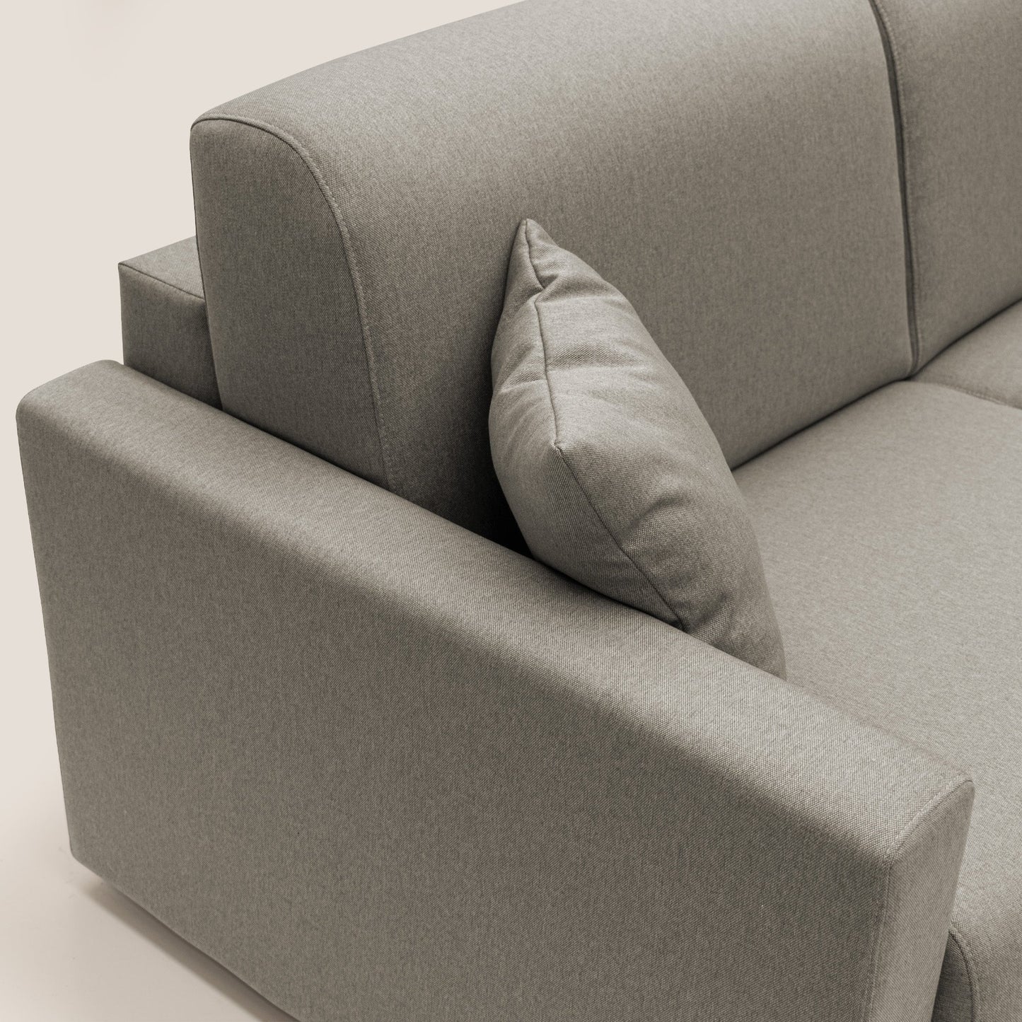 Chris Divano letto matrimoniale in tessuto impermeabile T13 tortora