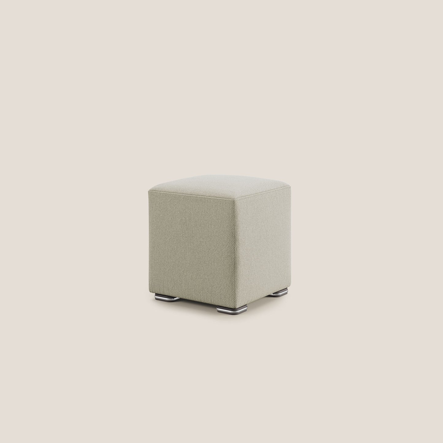 Pouf cubo in tessuto morbido smacchiabile T05 beige