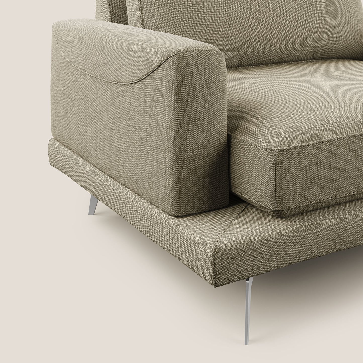 Dorian poltrona moderna in tessuto smaltabile T05 cammello