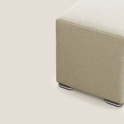 Pouf cubo in tessuto morbido smacchiabile T05 cammello