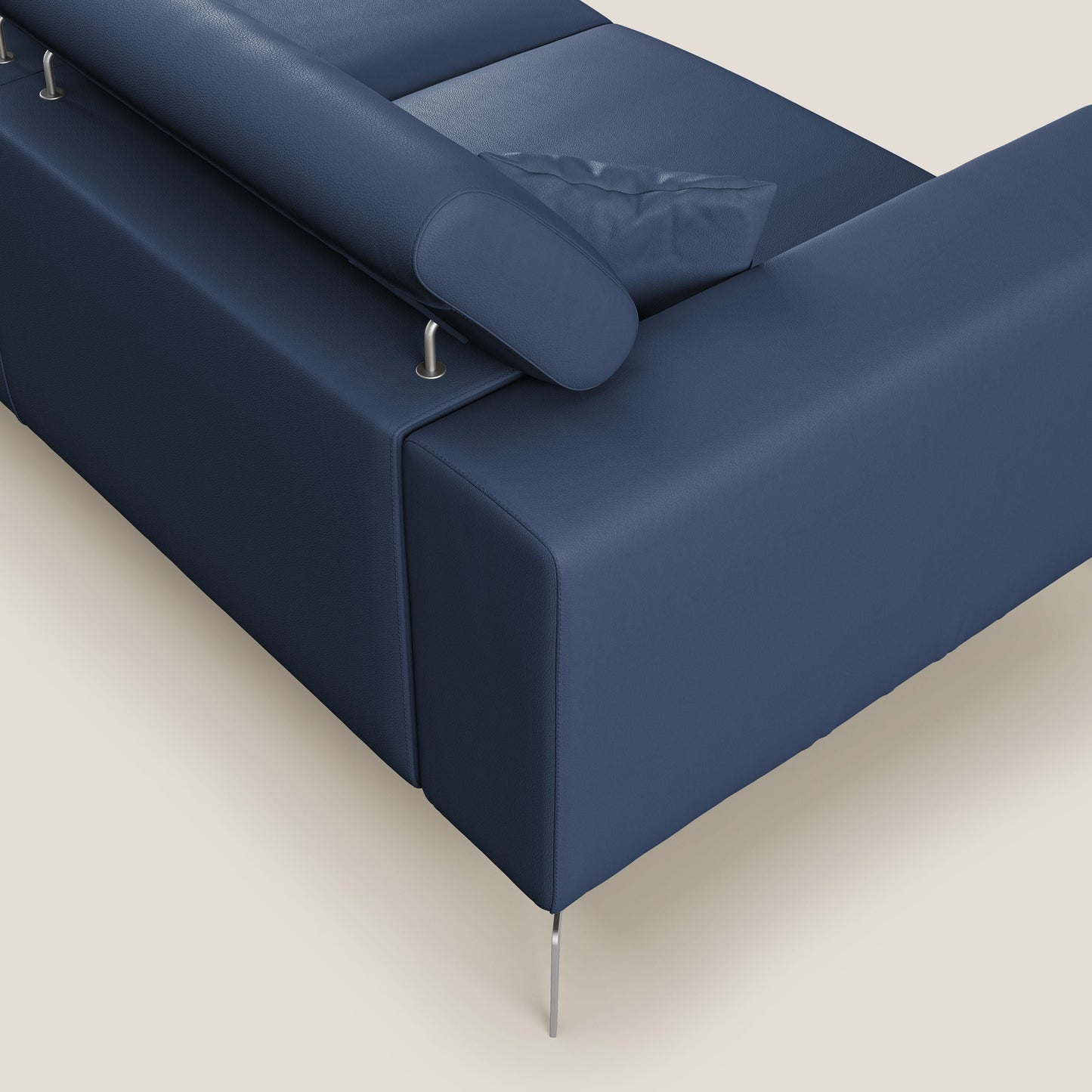 Blade Divano moderno con poggiatesta reclinabili in Ecopelle T04 blu