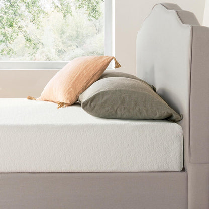8-inch Layered Memory Foam Mattress by Crown Comfort
