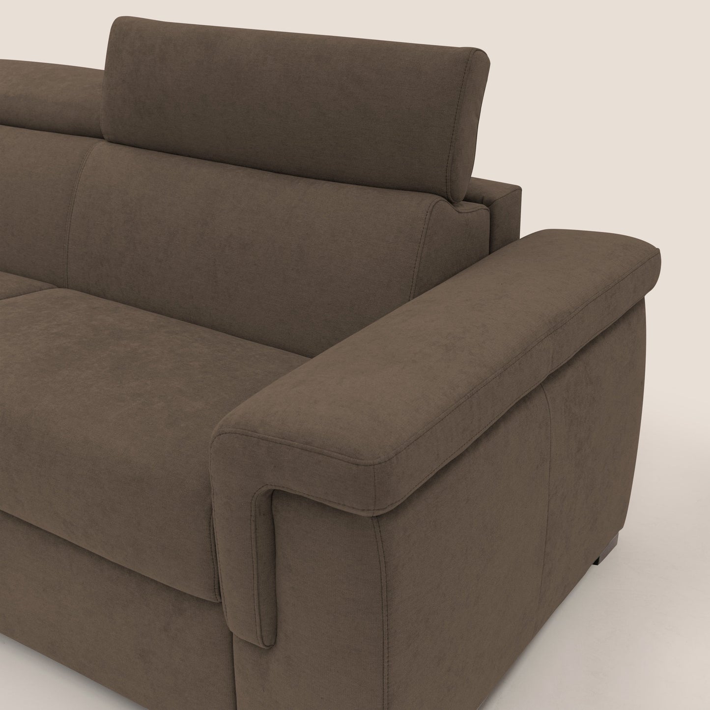 Giunone divano letto con materasso alto 18 cm e poggiatesta reclinabili in tessuto impermeabile T02 marrone 