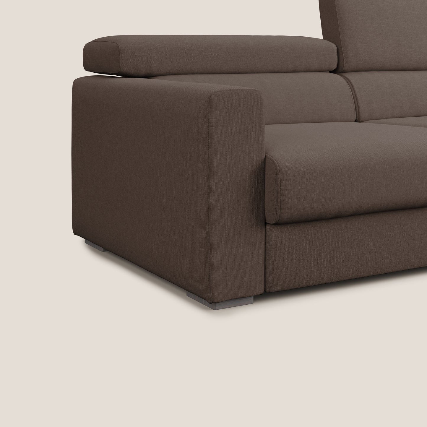 Dylan divano allungabile con pouf estraibile poggiapiedi in tessuto simil cotone impermeabile T13 marrone
