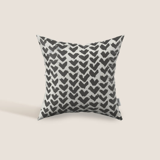 Arrow cuscini geometrici disponibile in diversi colori realizzato in tessuto Idrorepellente nero 