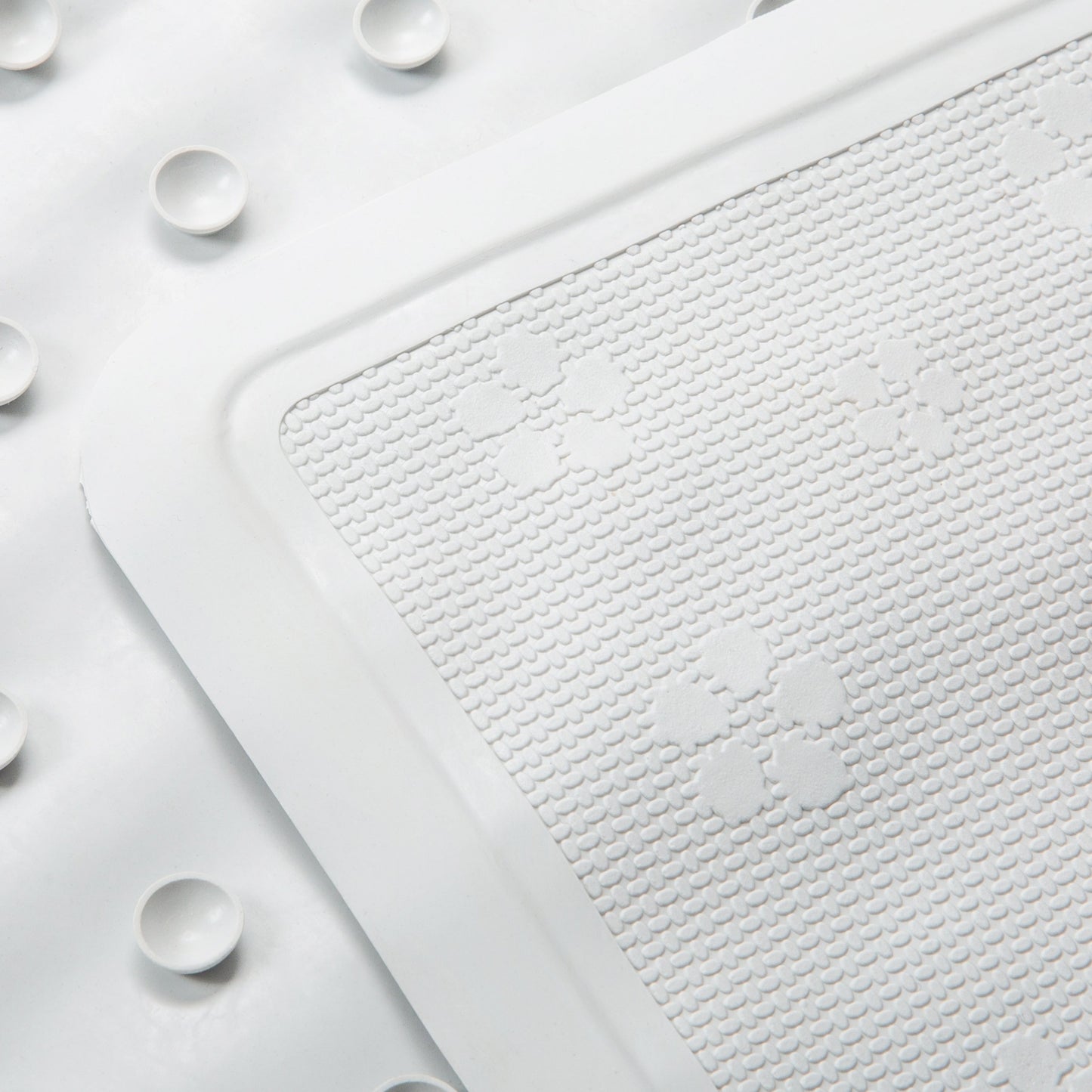 Bath Bliss Large Bath Mat in White