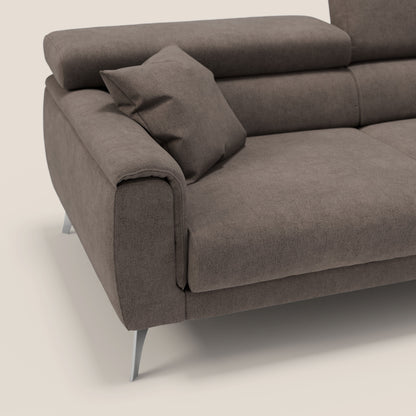 Caravaggio divano con sedute allungabili e poggiatesta reclinabili in tessuto impermeabile T02 marrone