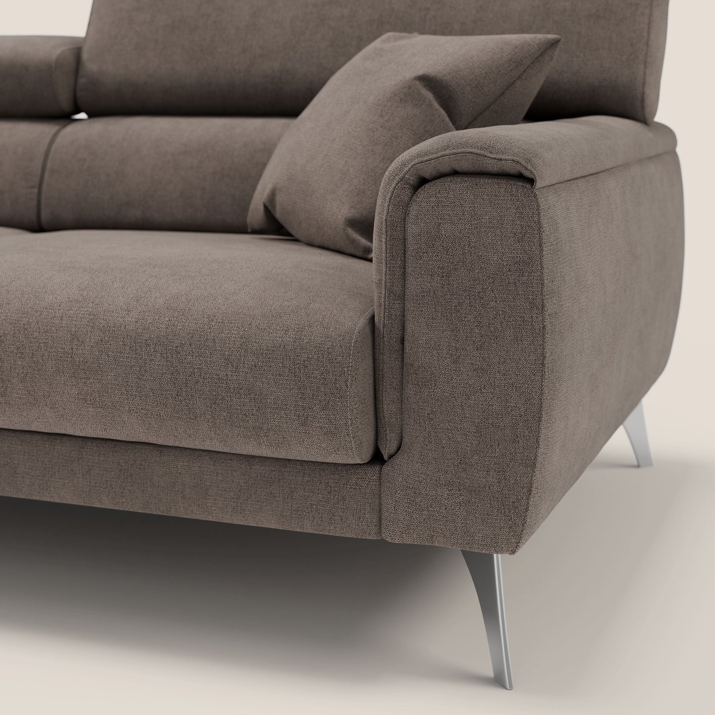 Caravaggio divano con sedute allungabili e poggiatesta reclinabili in tessuto impermeabile T02 marrone