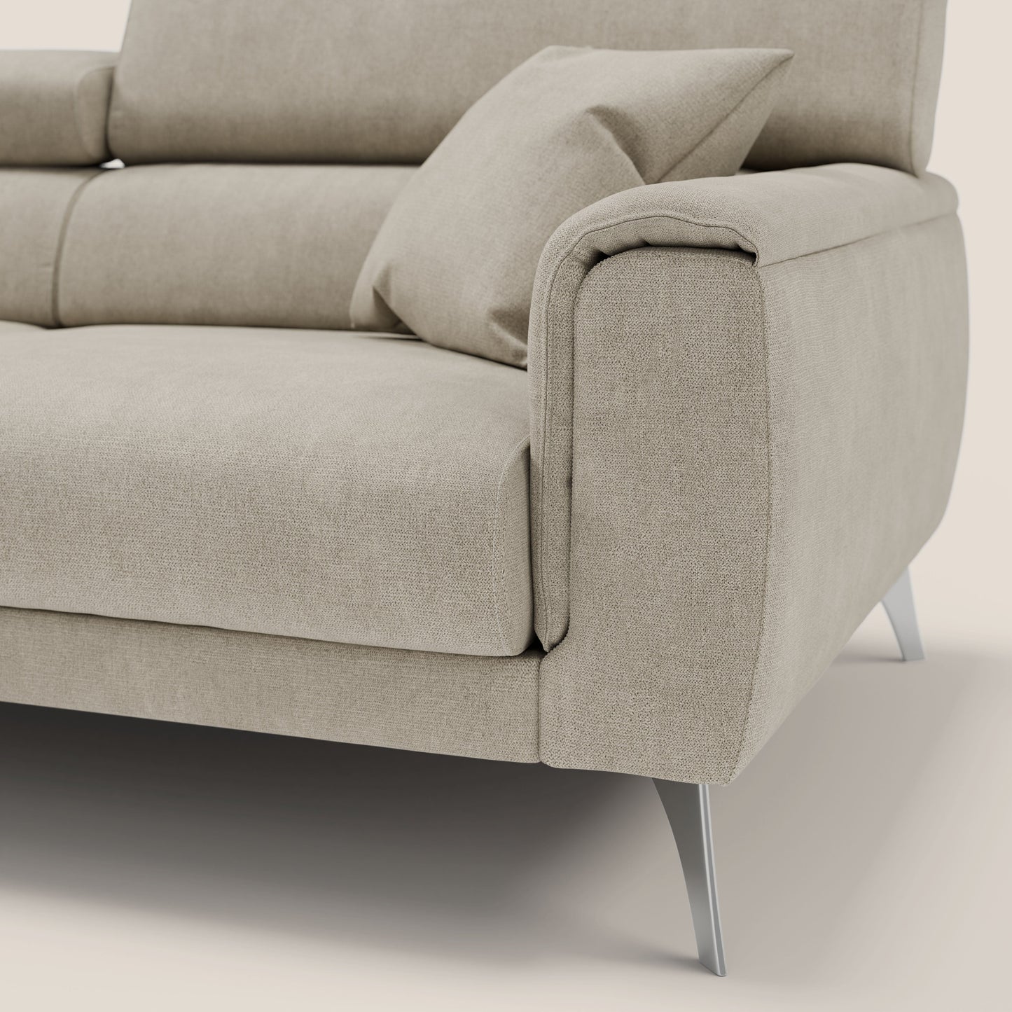 Caravaggio divano con sedute allungabili e poggiatesta reclinabili in tessuto impermeabile T02 panna