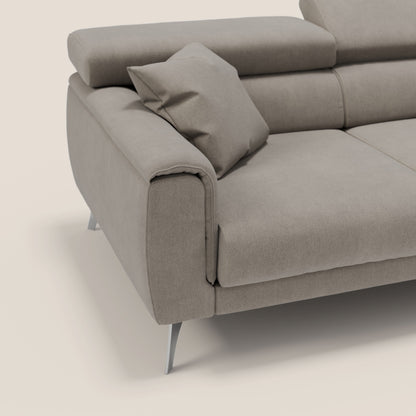 Caravaggio divano con 3 sedute allungabili indipendenti e poggiatesta reclinabili in tessuto impermeabile T02 beige