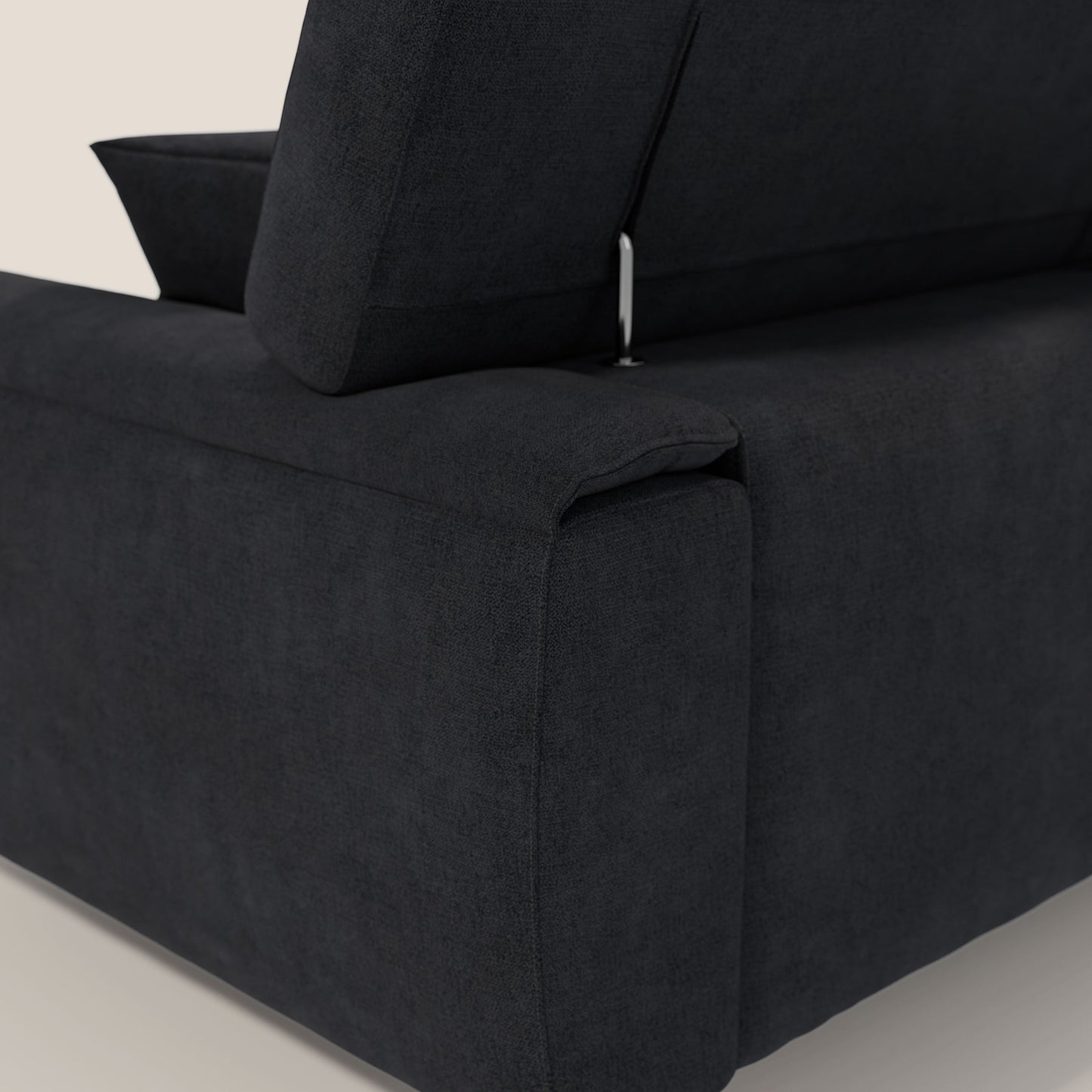 Divano Caravaggio con 3 sedute allungabili indipendenti e poggiatesta reclinabili in tessuto impermeabile T02 nero