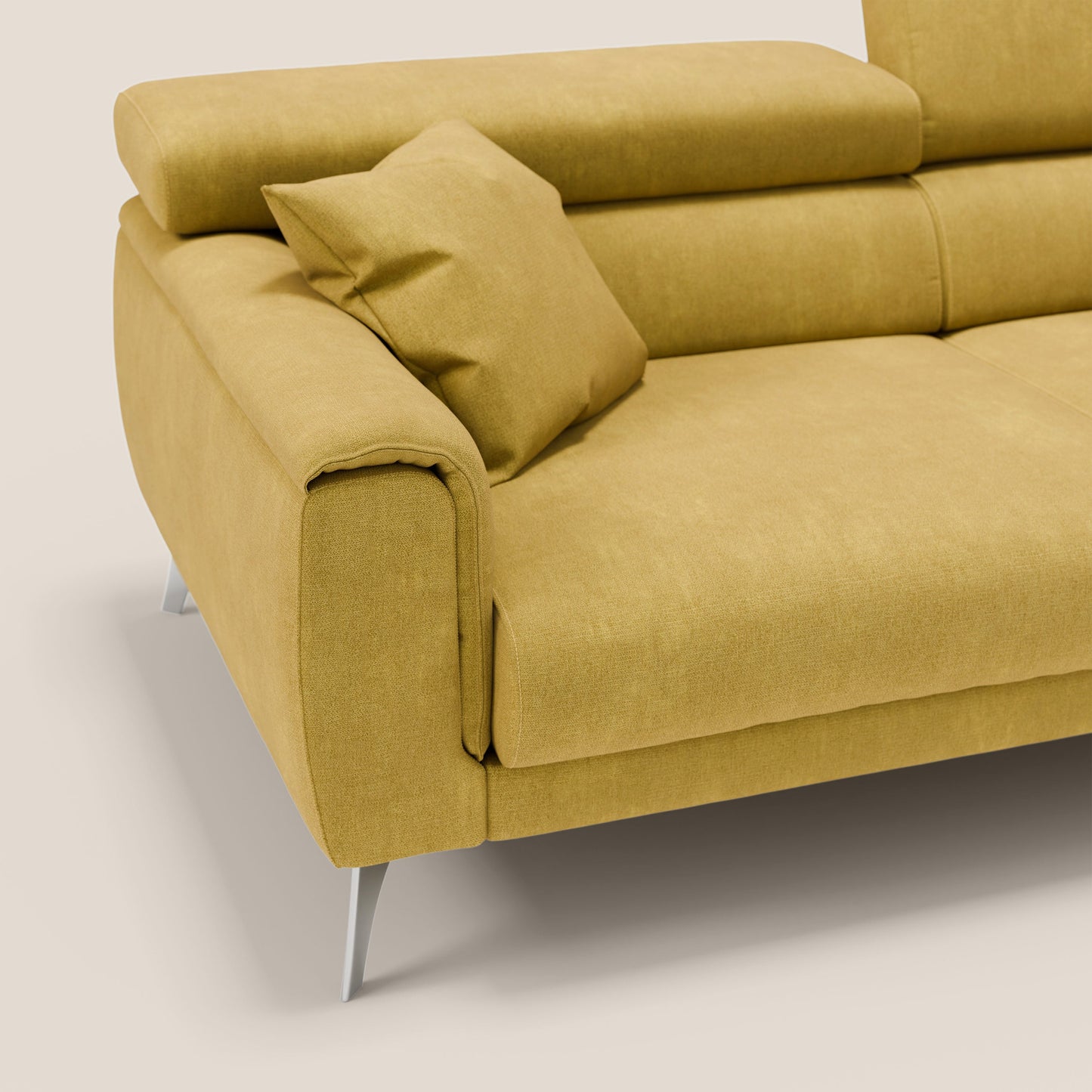 Caravaggio divano con sedute allungabili e poggiatesta reclinabili in tessuto impermeabile T02 giallo