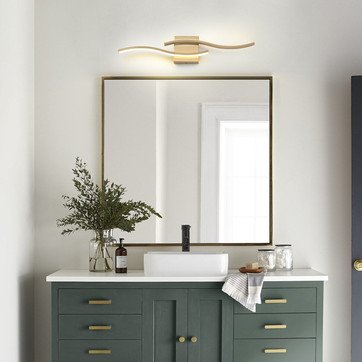 Curve Linear LED Dimmable 23.6-in W Bathroom Vanity Light Cool/Warm Light Wall Sconce