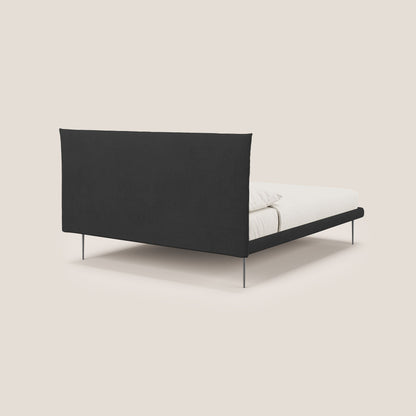 Akiko letto imbottito con piedi alti in metallo in tessuto impermeabile T02 nero 