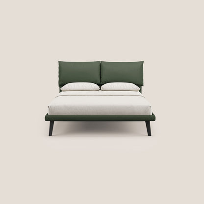 Astrid letto imbottito con piedi in legno in microfibra smacchiabile T11 verde 
