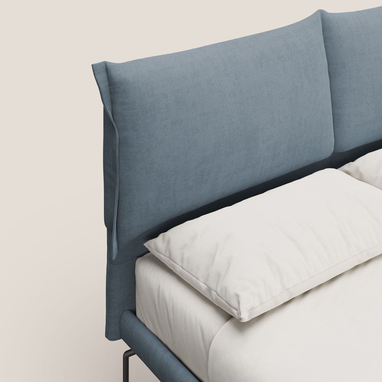 Bice letto imbottito con cuscini e piedi alti in metallo in tessuto impermeabile T02 carta da zucchero 