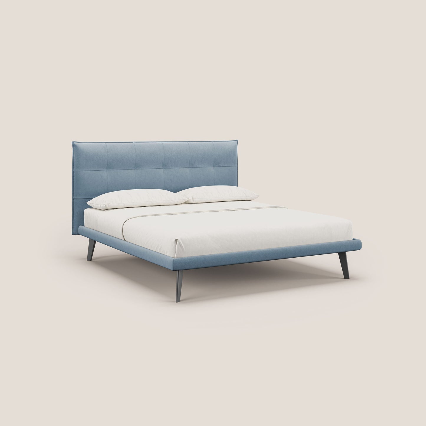 Brigitte letto con testata trapuntata piedi alti in mogano e tessuto impermeabile T09 carta da zucchero 