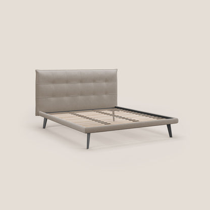 Brigitte letto con testata trapuntata piedi alti in mogano e tessuto impermeabile T09 tortora 