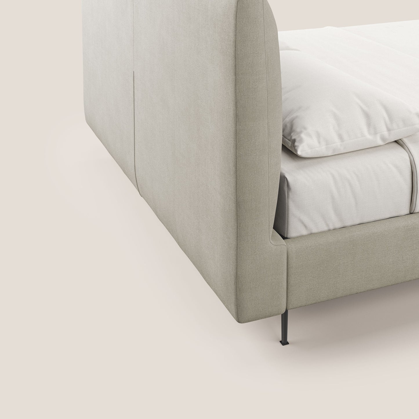 Calliope letto imbottito piedini alti completamente sfoderabile in tessuto smacchiabile T17 panna 