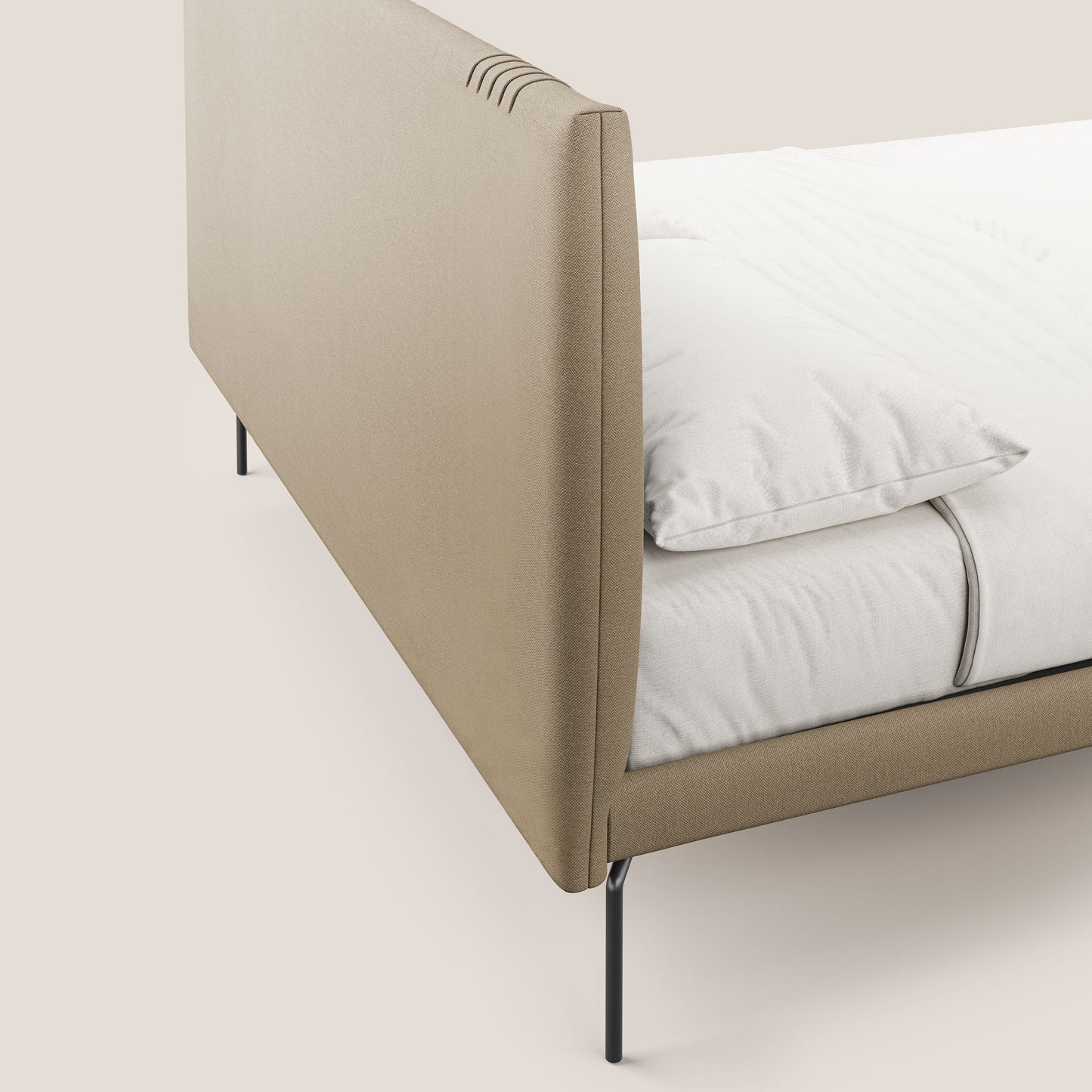 Finn letto imbottito con piedi alti in metallo in tessuto smacchiabile T05 beige 