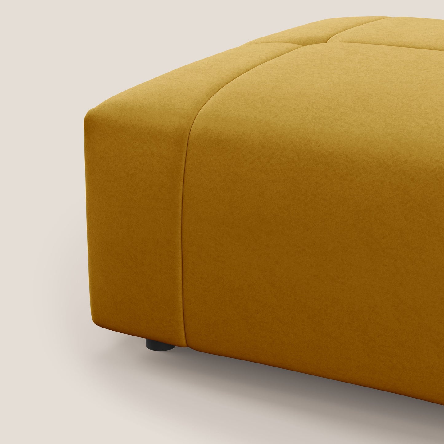 Pouf Giotto in morbida microfibra effetto velluto impermeabile idrorepellente T09 giallo 