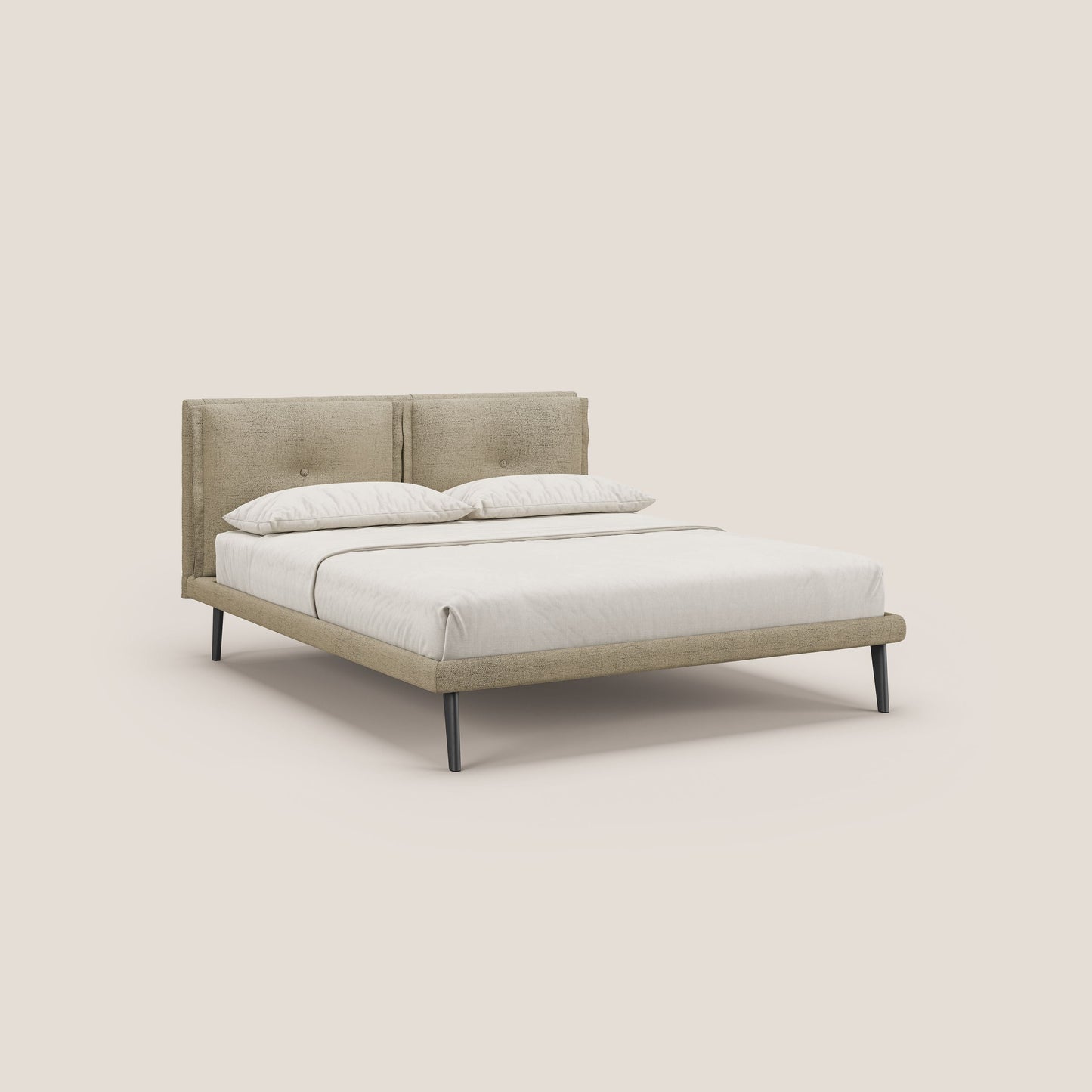 Ibuki letto con cuscini trapuntati regolabili e piedi in mogano in tessuto fiammato impermeabile T03 beige 