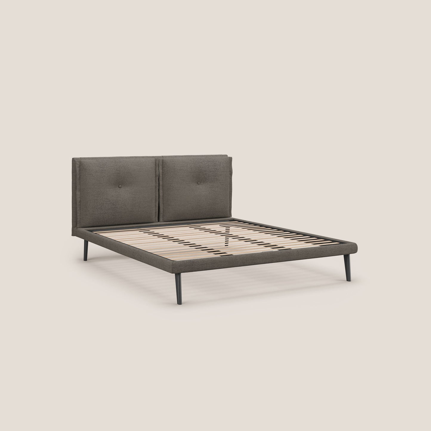 Ibuki letto con cuscini trapuntati regolabili e piedi in mogano in tessuto fiammato impermeabile T03 talpa 