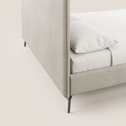 Iris letto imbottito con piedini neri sfoderabile in tessuto impermeabile T02 panna 