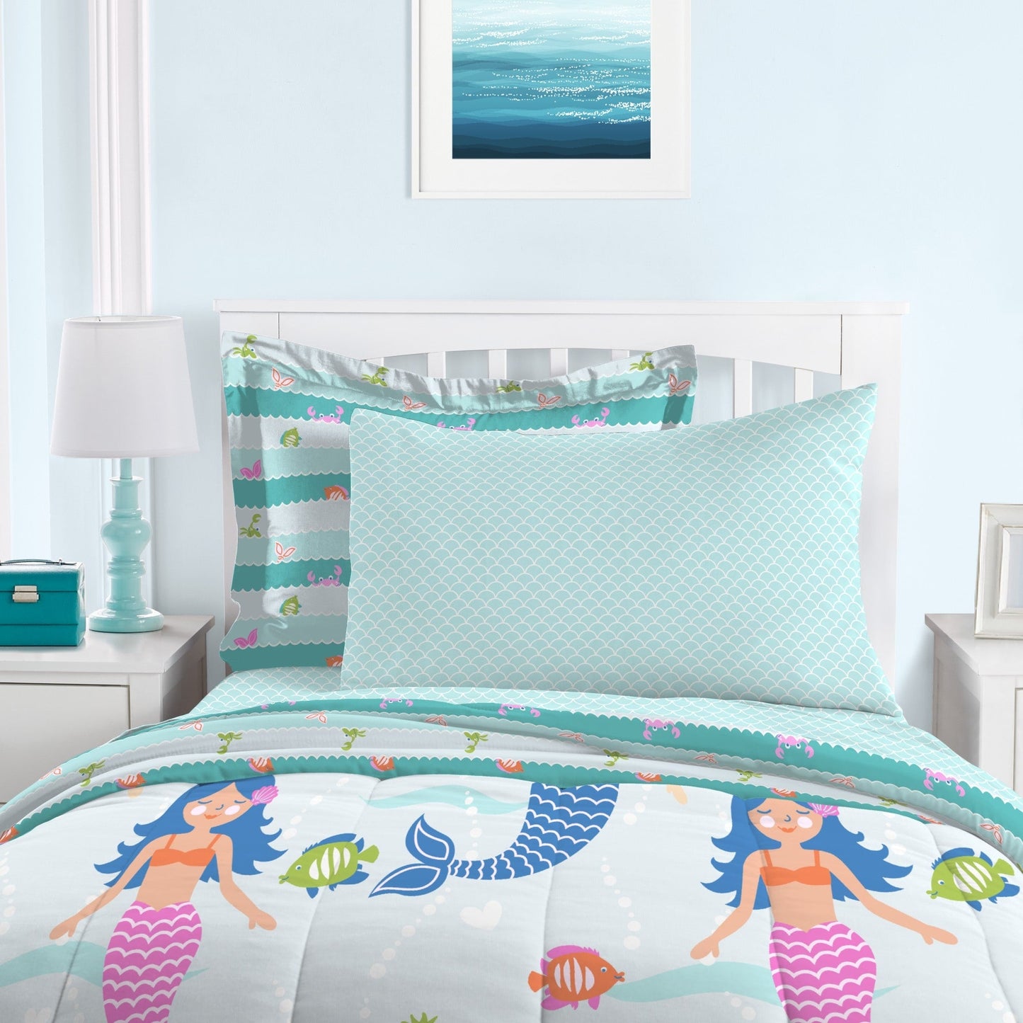 Dream Factory Mermaid Dreams 7-piece Bed in a Bag with Sheet Set