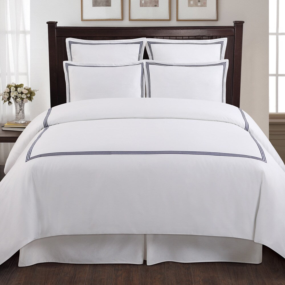 Echelon Home Three Line Hotel Collection 3-piece Duvet Cover Set