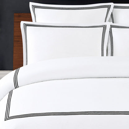 Echelon Home Three Line Hotel Collection 3-piece Duvet Cover Set