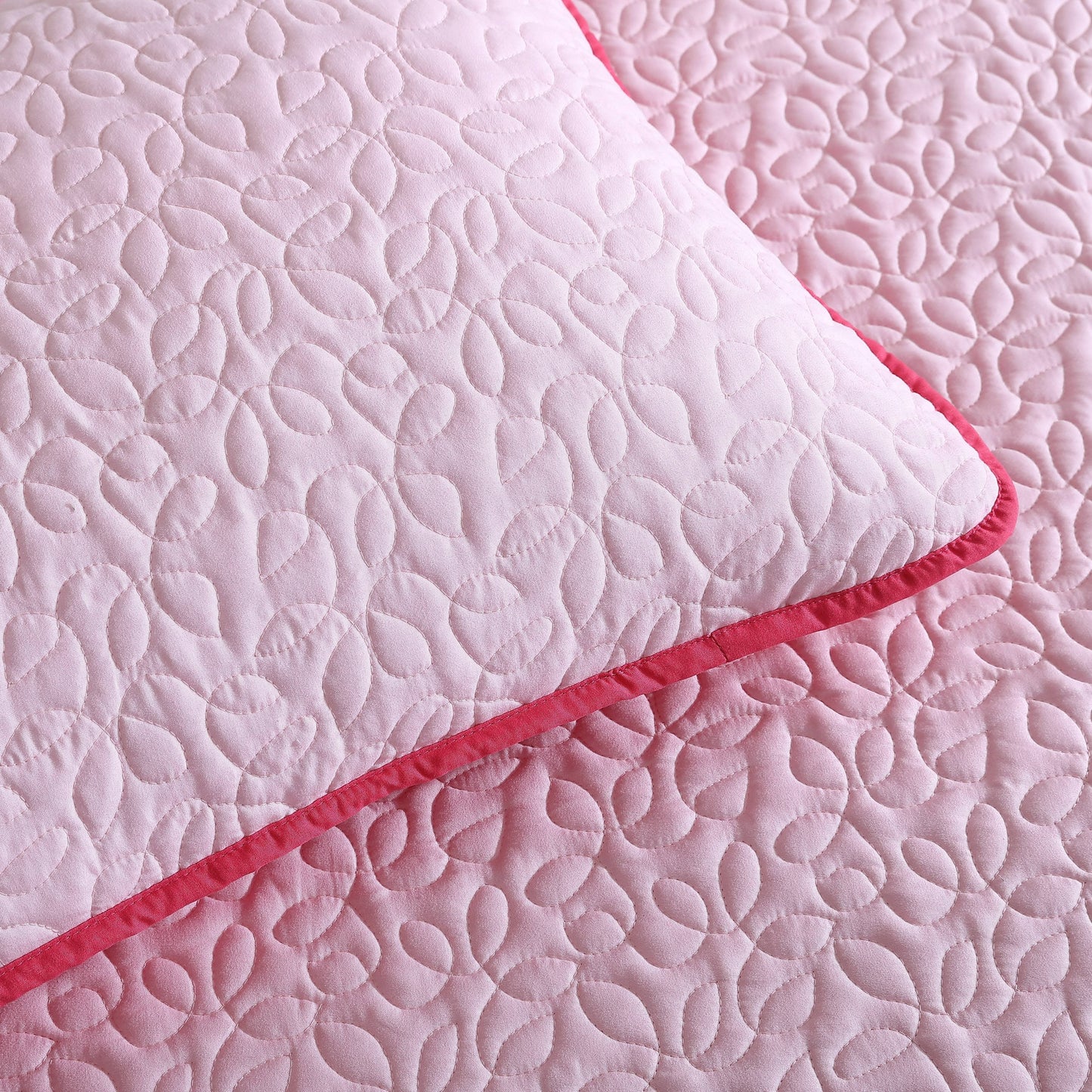 Eddie Bauer Kids Garden Pink Quilt Set