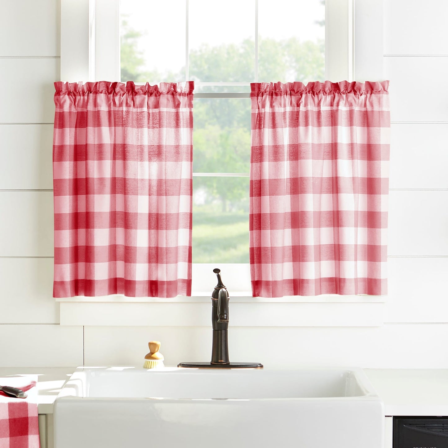 The Gray Barn Emily Gulch Buffalo Check Kitchen Curtain Valance - 60 W x15 L
