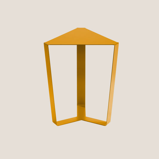 Finity tavolino triangolare per combinazioni modulari in diverse colorazioni giallo