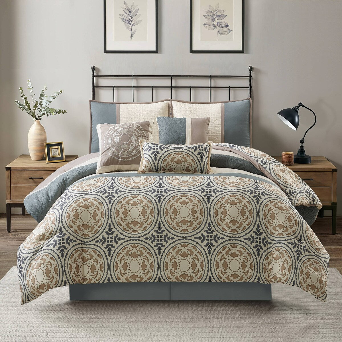 Nanshing Daffodil 7-Piece Medallion Print Comforter Set